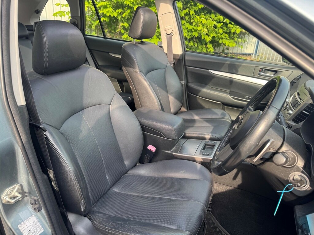 Subaru Outback 2 D Grey #16