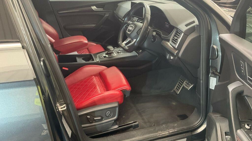 Audi SQ5 3L Null Black #10