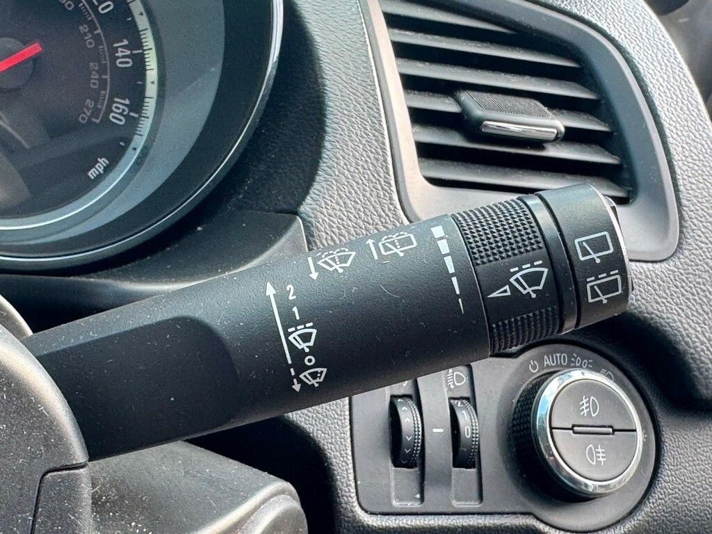 Vauxhall Insignia Sri Nav Brown #62