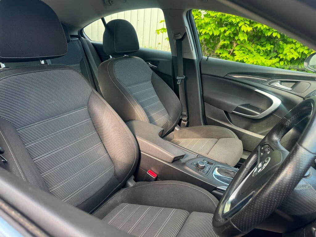 Vauxhall Insignia Sri Nav Brown #50