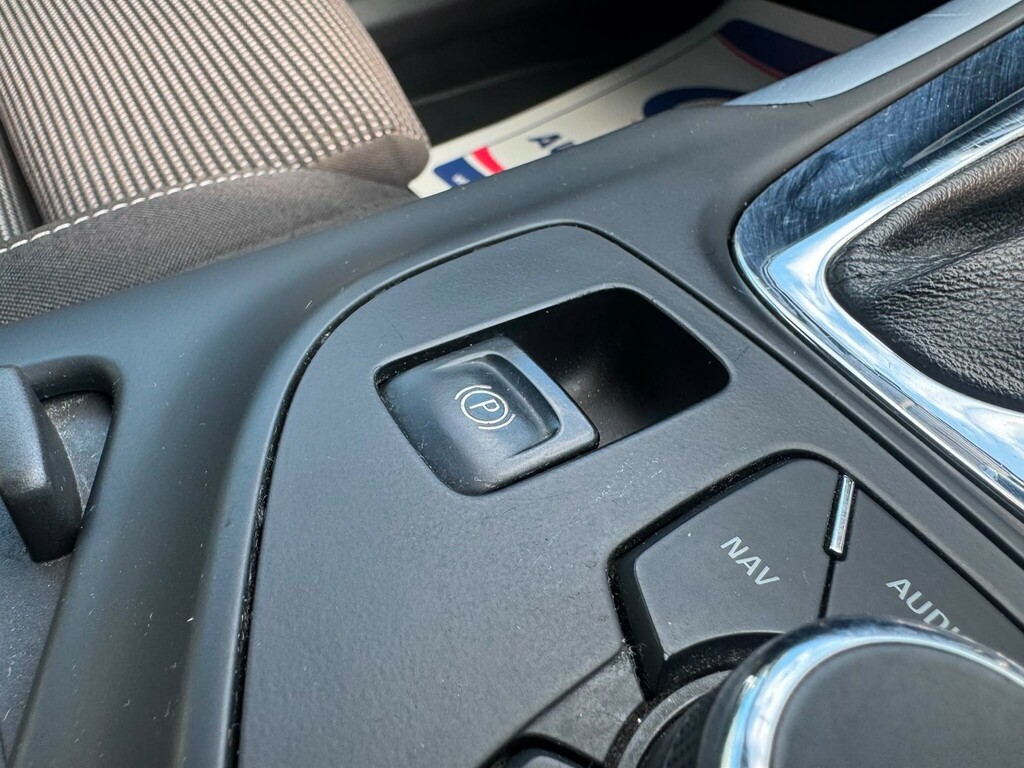 Vauxhall Insignia Sri Nav Brown #25