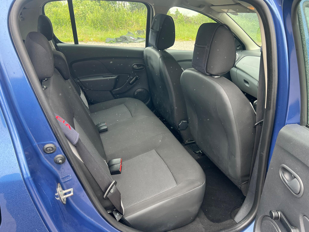 Dacia Sandero 1.2 Access Euro 5 White #17