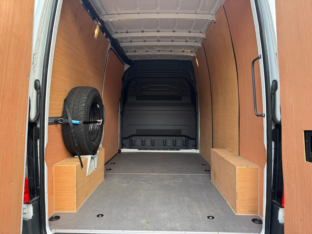 Mercedes-Benz eSprinter Progressive L2h2 Dc 80Kw 55Kw White #29