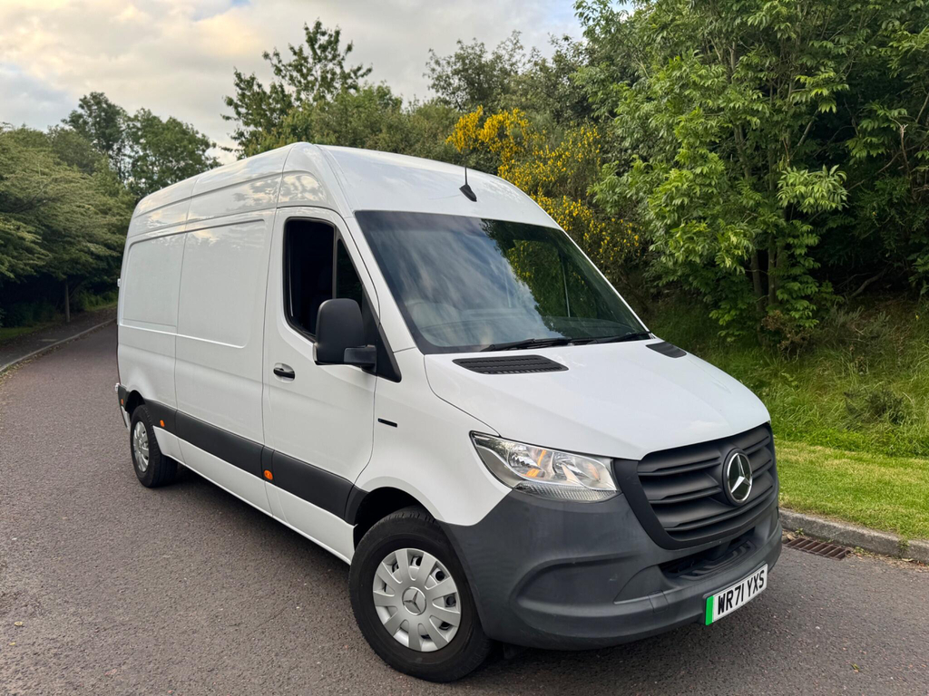 Mercedes-Benz eSprinter 55Kwh Progressive Fwd L2 H2 20Kw Charger #5
