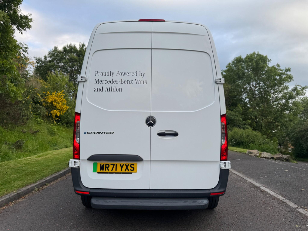 Mercedes-Benz eSprinter Progressive L2h2 Dc 80Kw 55Kw White #9