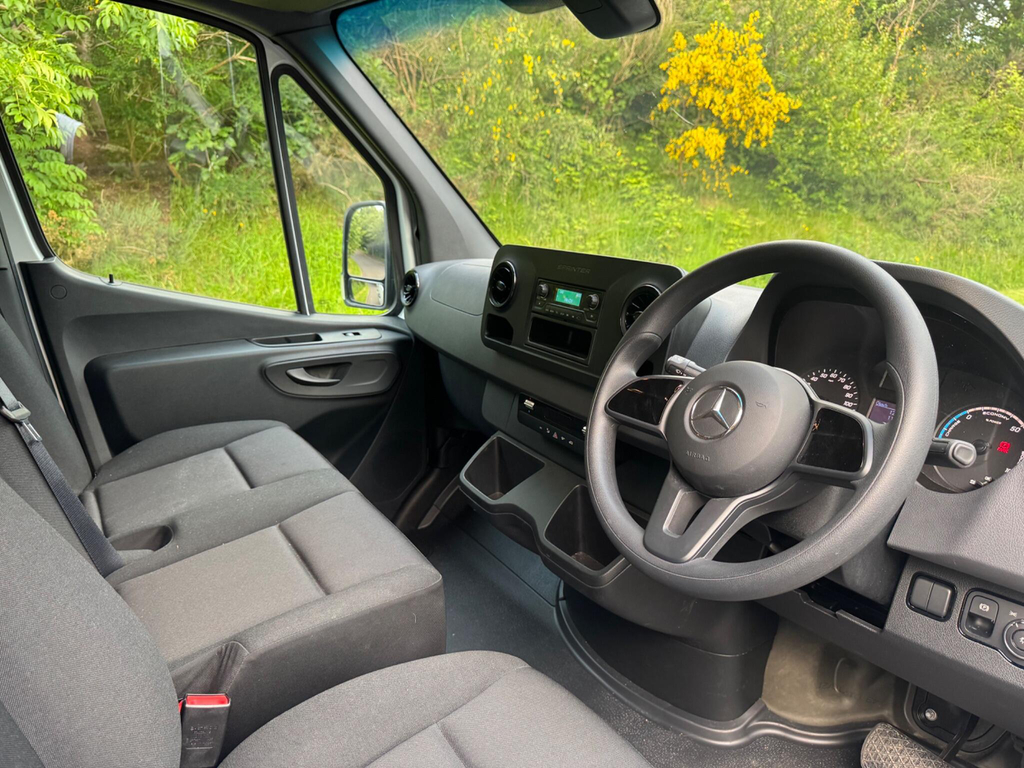 Mercedes-Benz eSprinter Progressive L2h2 Dc 80Kw 55Kw White #19
