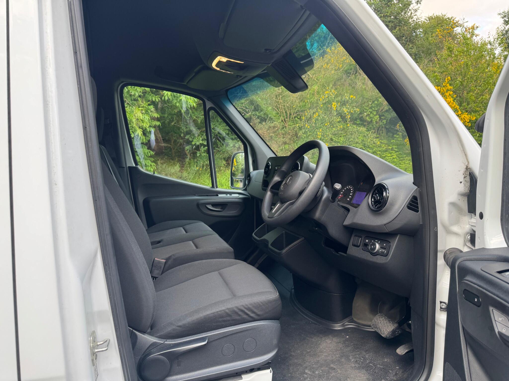 Mercedes-Benz eSprinter Progressive L2h2 Dc 80Kw 55Kw White #14