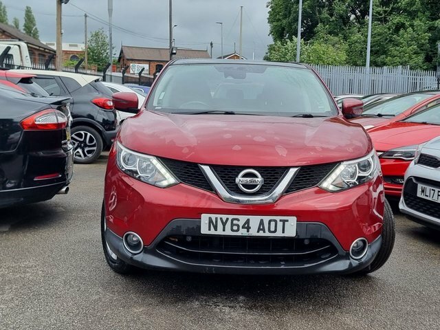 Nissan Qashqai 1.5 Dci Acenta Premium Suv 2Wd E NY64AOT Red #2