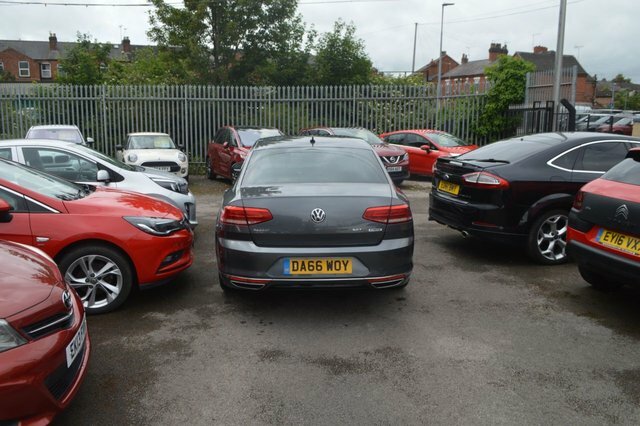 Volkswagen Passat 2.0 Tdi Bluemotion Tech R-line Saloon M Grey #4