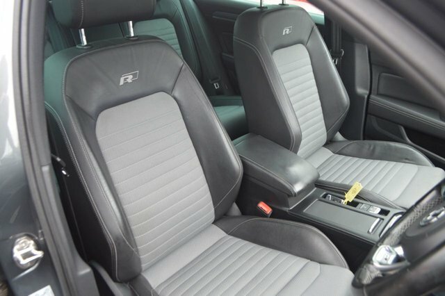Volkswagen Passat 2L Gt Black #13