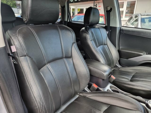 Mitsubishi Outlander 2.2 Di-d Gx3 Sst 4Wd Euro 5 Red #18