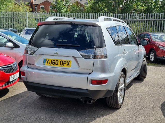 Mitsubishi Outlander 2.2 Di-d Juro Suv 4Wd Euro 4 15 Silver #6
