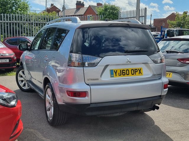 Mitsubishi Outlander 2.2 Di-d Juro Suv 4Wd Euro 4 15 Silver #4