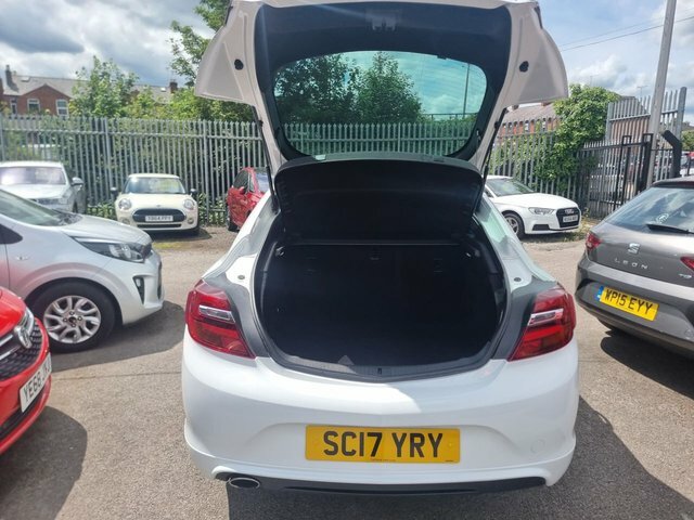 Vauxhall Insignia Hatchback Blue #20
