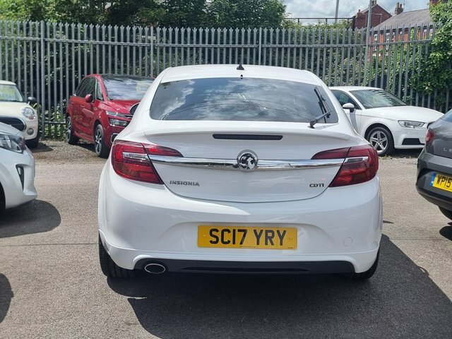 Vauxhall Insignia 1.6 Cdti Sri VX Line Nav Hatchback Manu White #5
