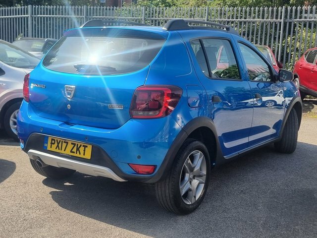 Dacia Sandero Stepway 1.5 Dci Laureate Hatchback Euro Blue #6