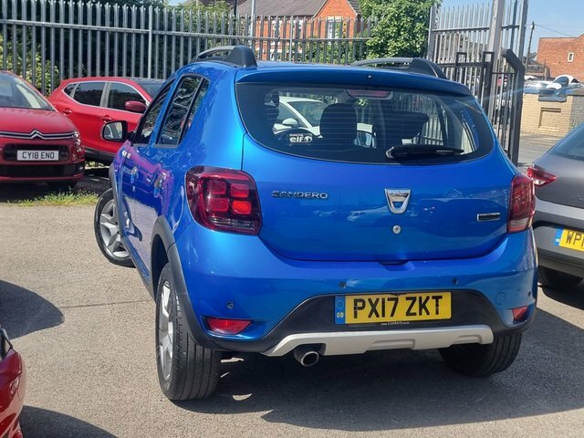 Dacia Sandero Stepway 1.5 Dci Laureate Hatchback Euro Blue #4