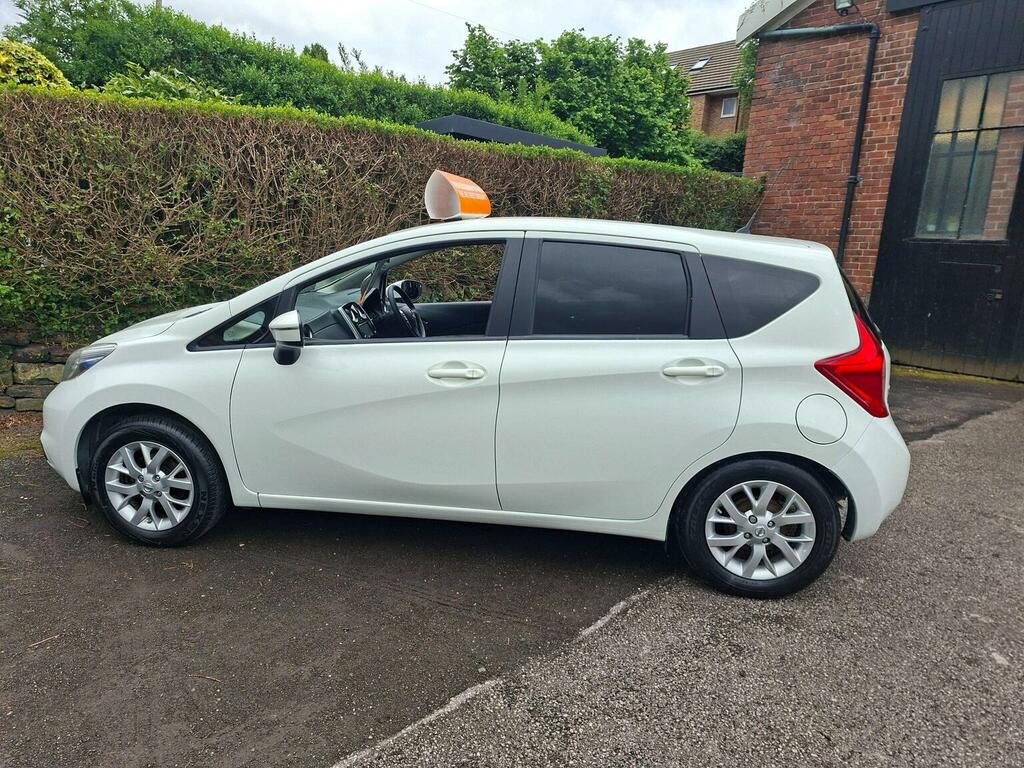 Nissan Note Hatchback 1.2 12V Acenta Premium Euro 5 Ss White #4