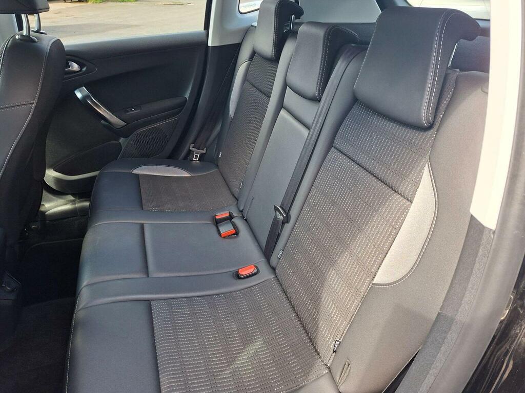 Peugeot 2008 Active Grey #13