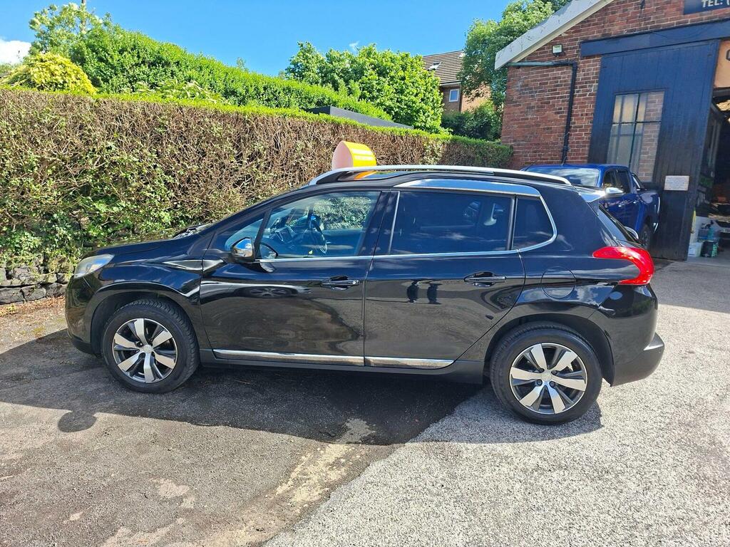 Peugeot 2008 1.6 Bluehdi Allure Euro 6 Ss Black #4