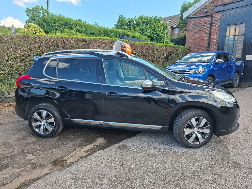 Peugeot 2008 Active Grey #8