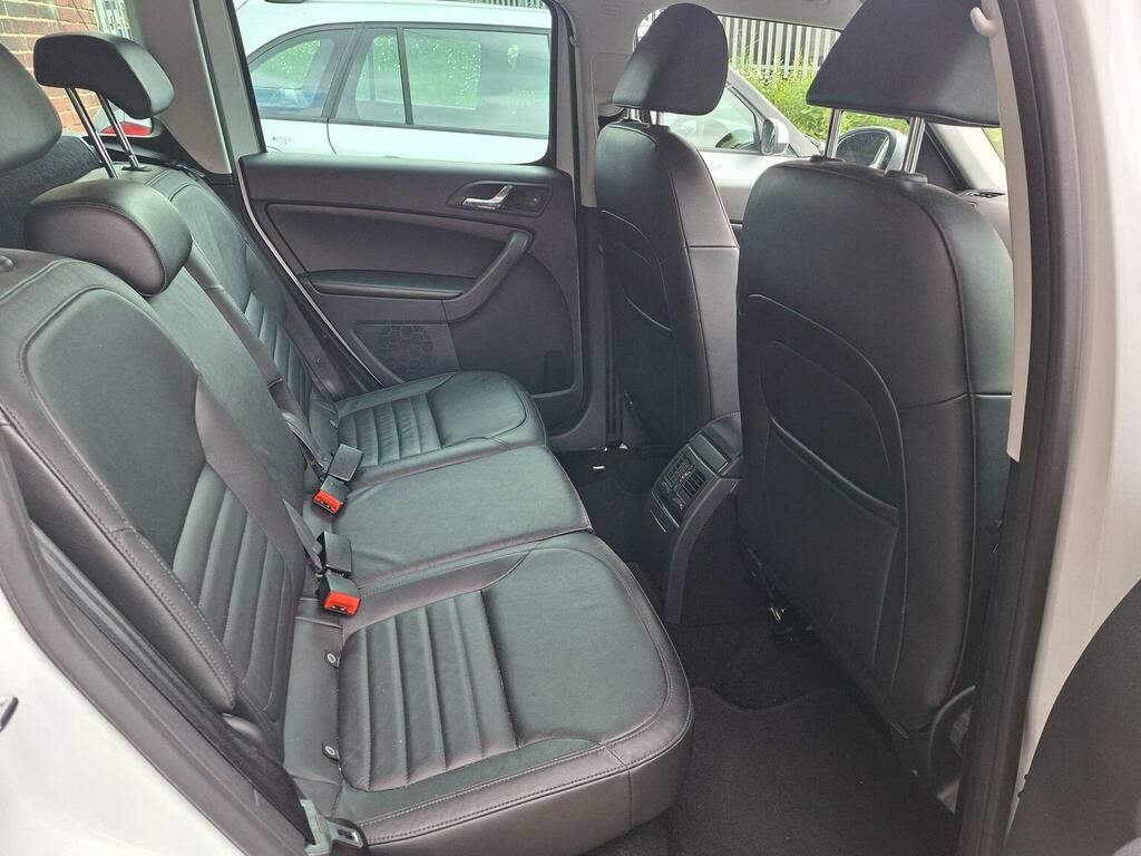 Skoda Yeti 1.6 Tdi Greenline II Elegance Outdoor Euro 5 Ss White #6