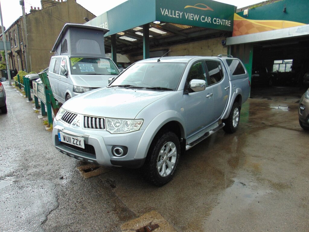 Mitsubishi L200 2.5 Di-d Warrior Pickup Double Cab Manu Silver #2