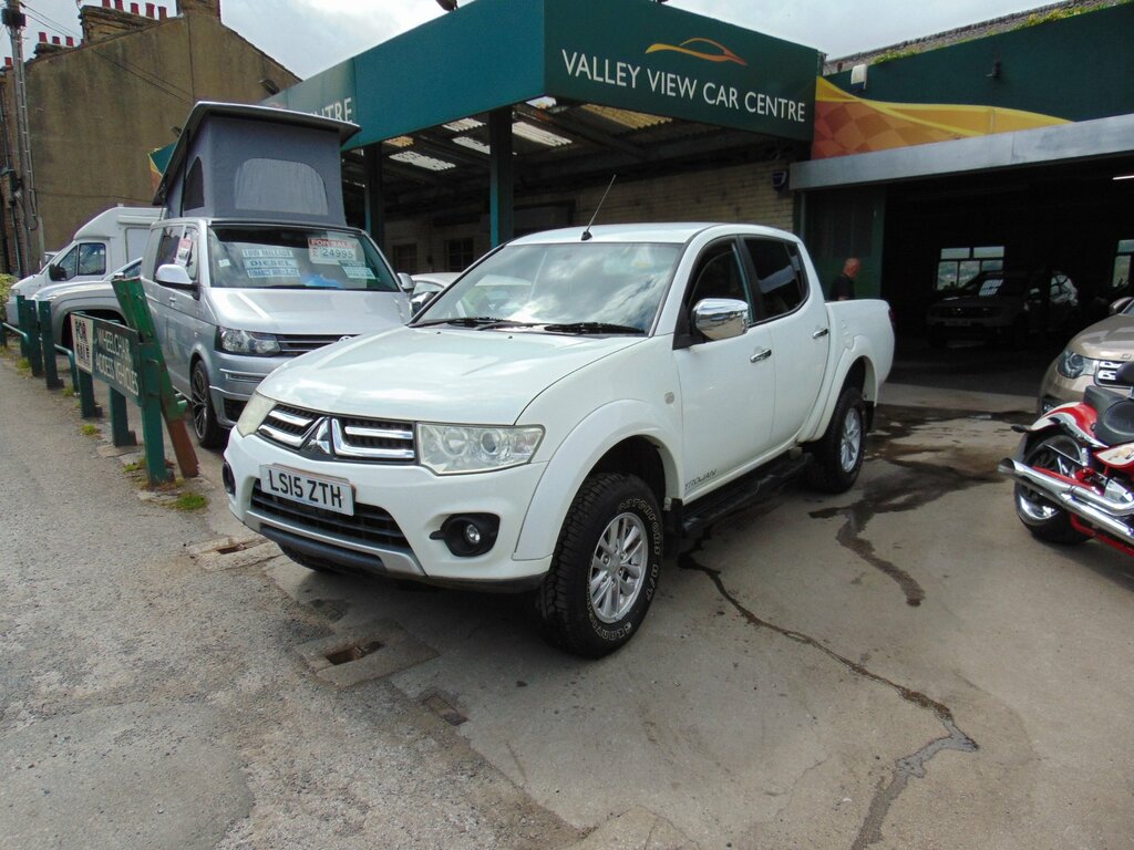 Mitsubishi L200 2.5 Di-d Trojan Pickup Double Cab Manua White #2