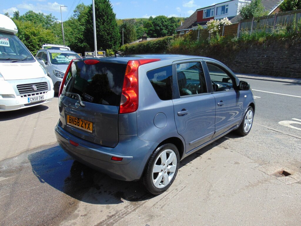 Nissan Note 1.6 16V Tekna Hatchback Euro 4 11 Grey #3