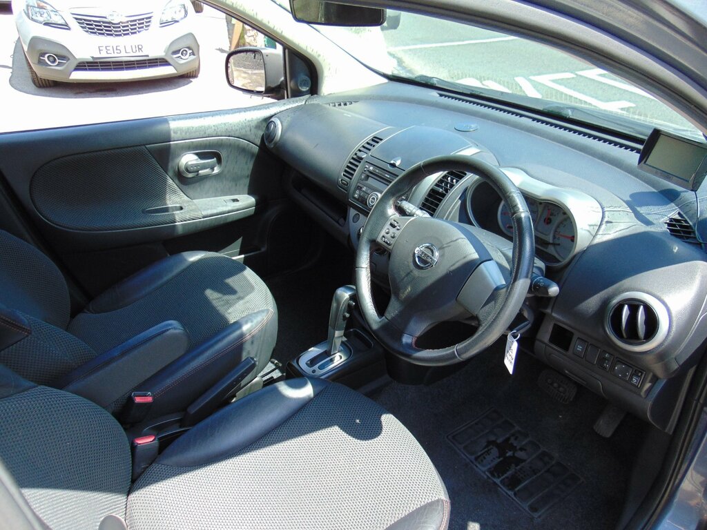 Nissan Note 1.6 16V Tekna Hatchback Euro 4 11 Grey #4