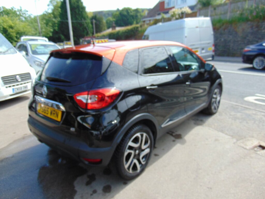 Renault Captur 1.2 Tce Signature Nav Red #3