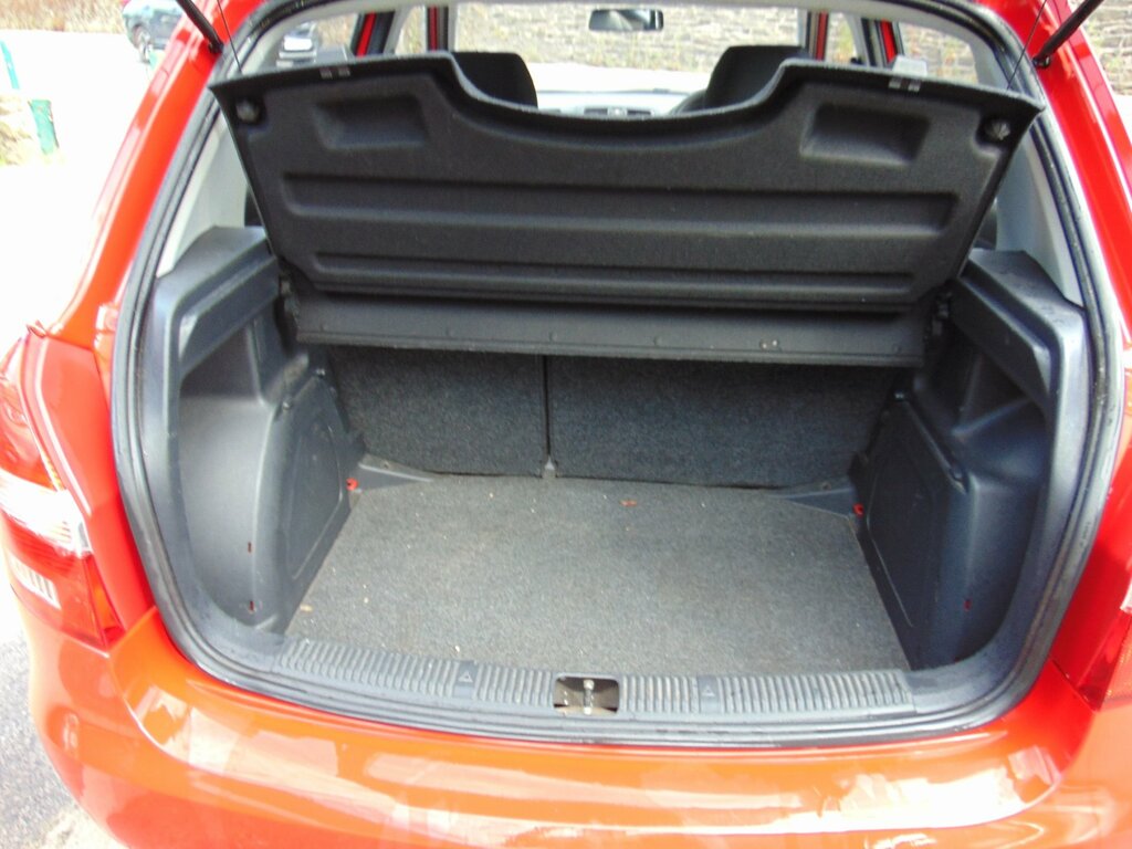 Skoda Fabia 1.4 Tdi Pd 80 2 Beige #7
