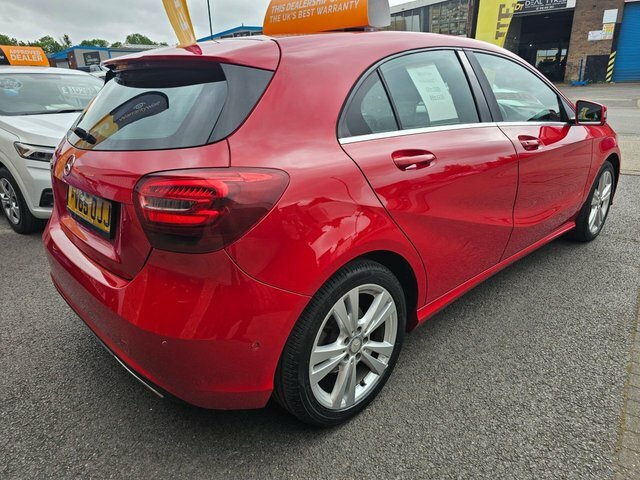 Mercedes-Benz A Class 2015 1.5 A180d Sport Executive Hatchback Die FV65OJJ Red #4