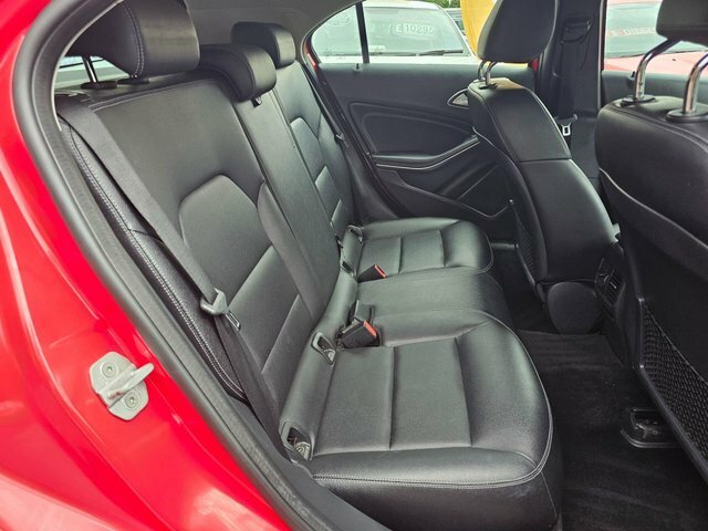 Mercedes-Benz A Class 2015 1.5 A180d Sport Executive Hatchback Die FV65OJJ Red #6