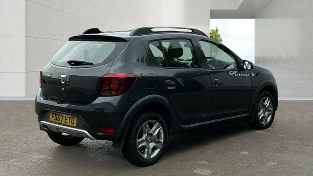 Dacia Sandero Stepway 2017 1.5 Dci Ambiance Hatchback FD67ETO Grey #4