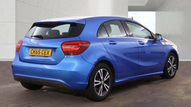 Mercedes-Benz A Class 2015 1.5 A180 Cdi Se Hatchback E Blue #4