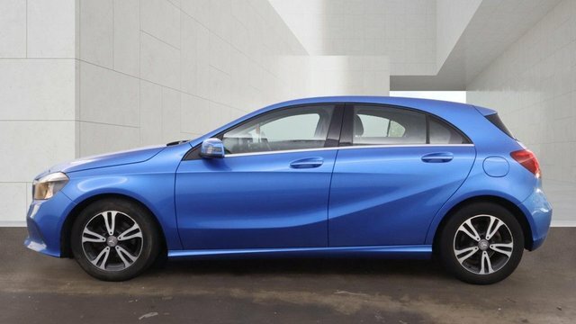 Mercedes-Benz A Class 2015 1.5 A180 Cdi Se Hatchback E Blue #6