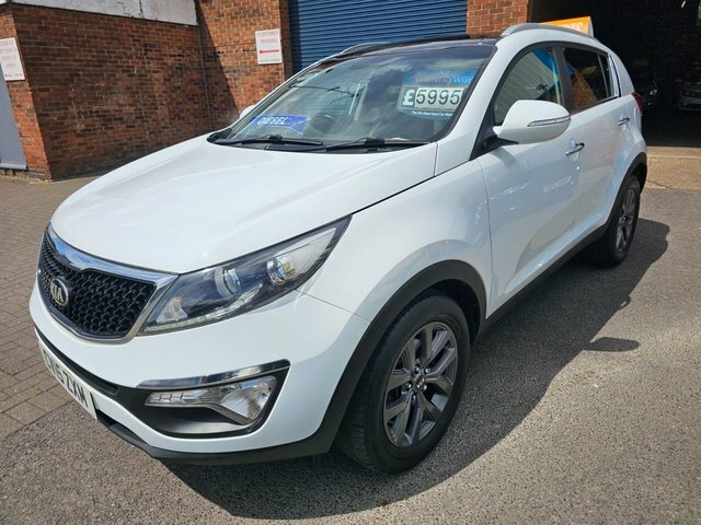 Kia Sportage 2015 1.7 Crdi Ecodynamics 2 Suv CV15ZXM White #2