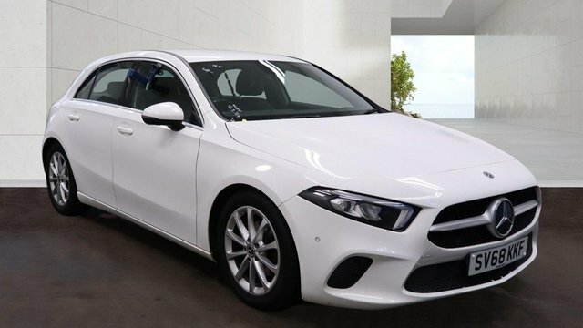 Mercedes-Benz A Class 2018 1.5 A180d Sport Executive Hatchback Die White