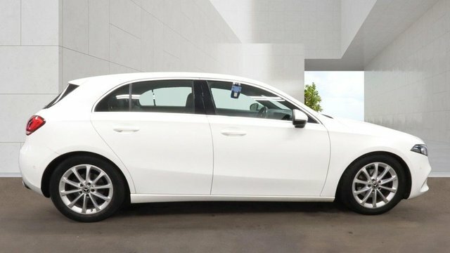 Mercedes-Benz A Class 2018 1.5 A180d Sport Executive Hatchback Die White #5