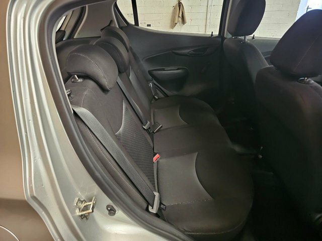 Vauxhall Viva 2016 1.0I Se Hatchback Euro 6 A Silver #3