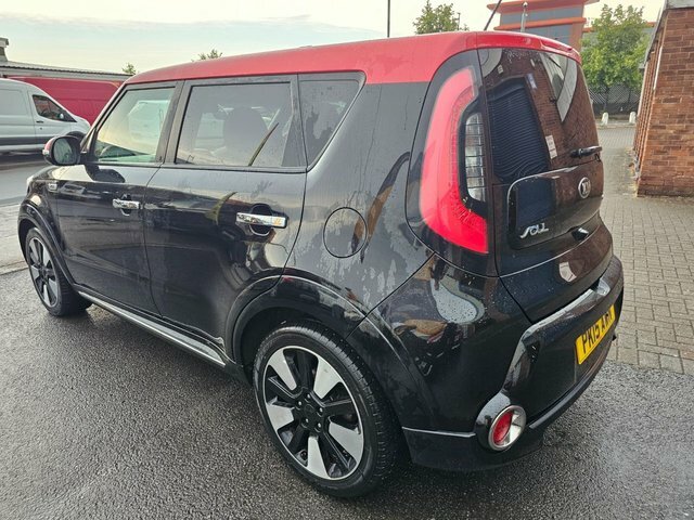 Kia Soul 2015 1.6 Crdi Mixx Suv Euro 5 1 Black #3