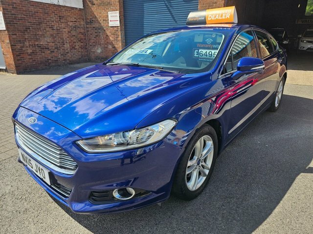 Ford Mondeo 2015 2.0 Tdci Titanium Hatchback Blue #2