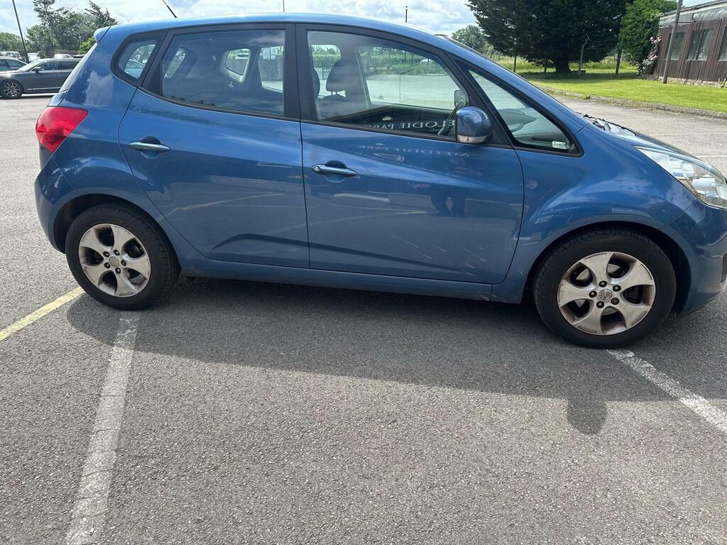 Kia Venga 1.4 Crdi 2 Euro 5 Blue #2