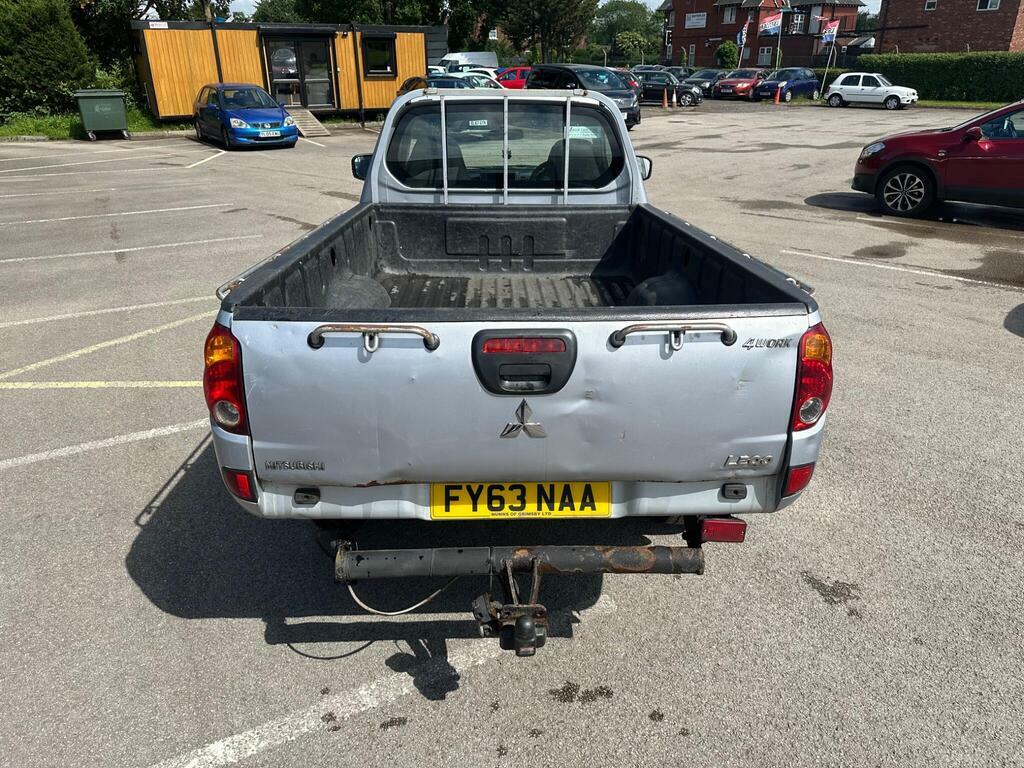Mitsubishi L200 2.5 Di-d Trojan 2013 White #7