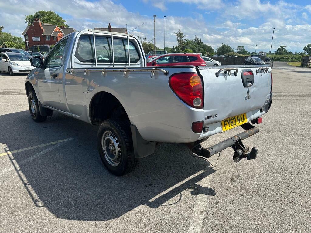 Mitsubishi L200 2.5 Di-d 4Work 4Wd Euro 5 Silver #6