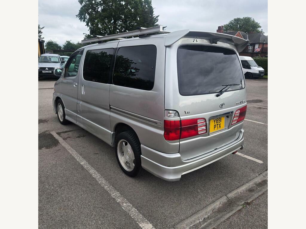 Toyota HiAce Grand Hi Ace 3.4 Silver #2