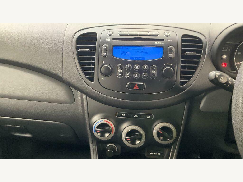 Hyundai I10 Active White #11