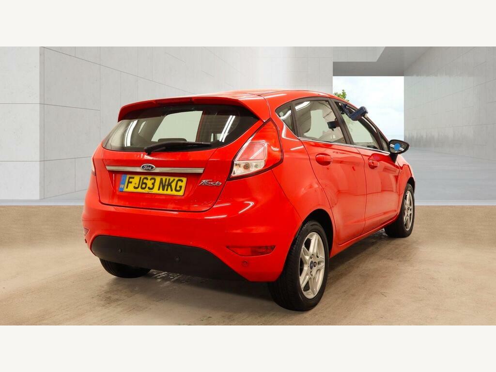 Ford Fiesta 1.25 Zetec Euro 5 Red #4