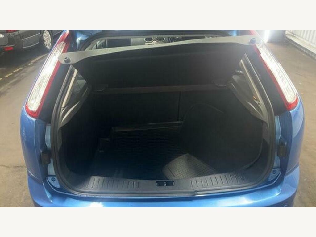 Ford Focus Zetec Blue #9